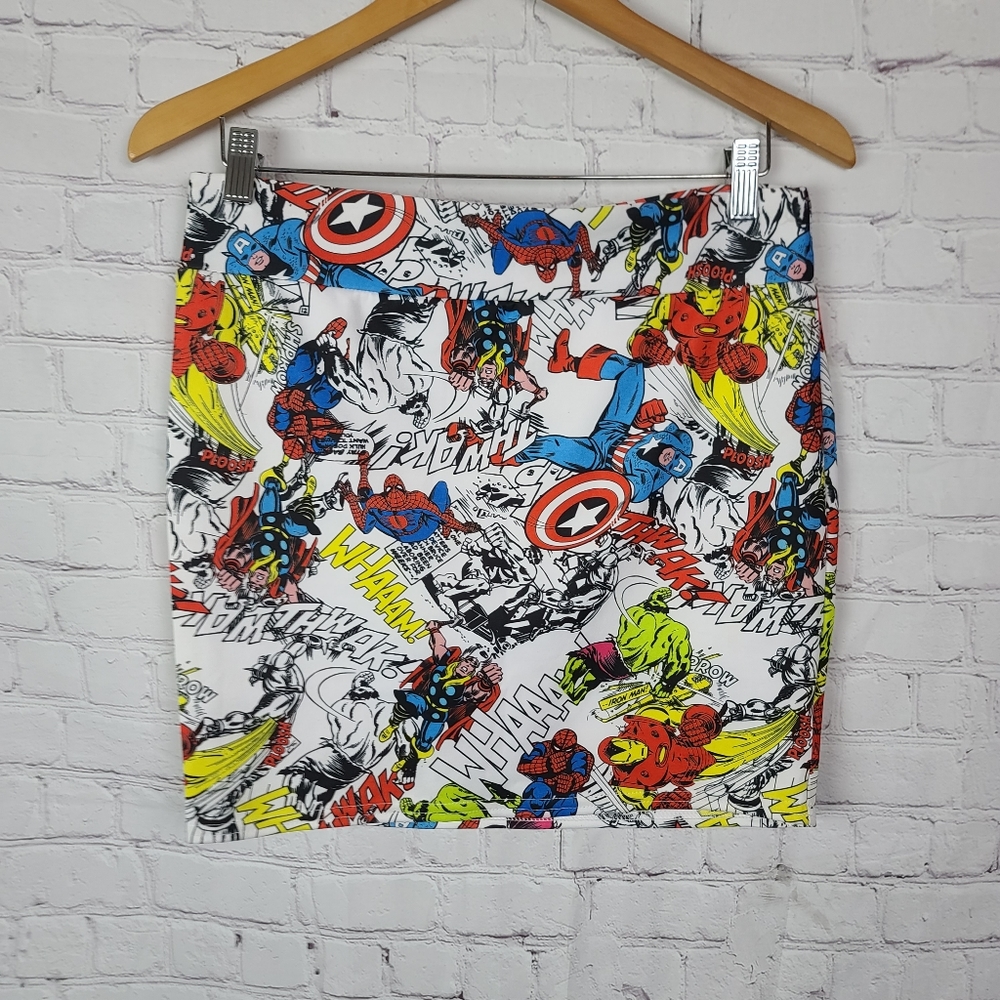 Mighty Fine Presents Marvel Heroes Pull On Skirt. Sz L
